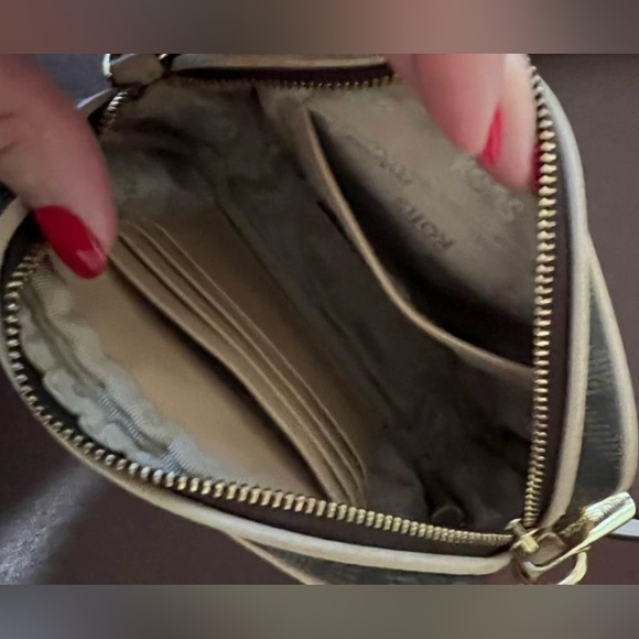 Michael Kors Mini Jet Set Shoulder / Crossbody Bag - Picture 7 of 8